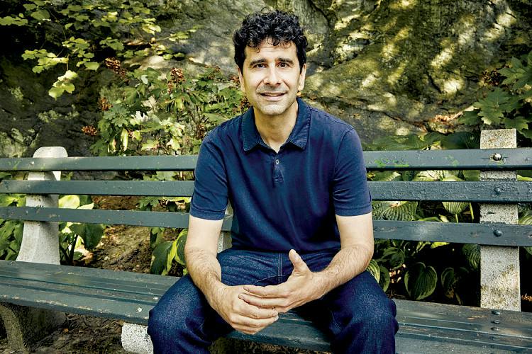 John Cariani.jpg