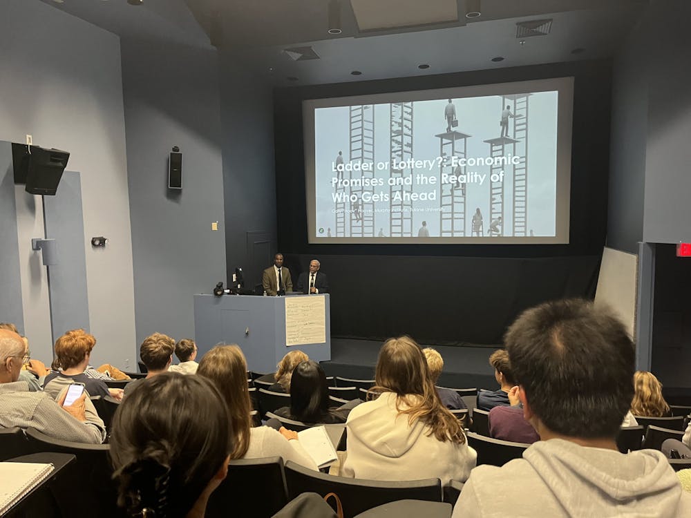 Students, faculty, and community members gathered last Thursday to hear Gary Hoover of Tulane University deliver the annual David K. Smith lecture. 
