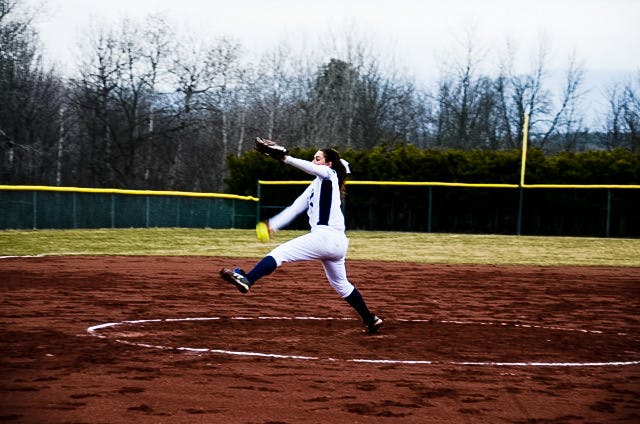 womenssoftball_AntheaViragh_Color-9-of-11