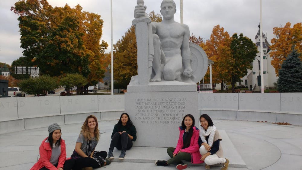 LiM_Mini_MAlt_FA16CredNancyFowler-1