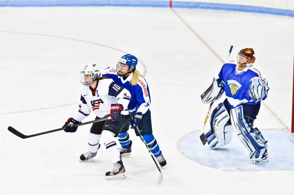 Hockey_Paul-Gerard_Color-6-of-19