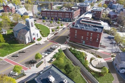 1.d-190518-Middlebury.Aerial_02-1-475x317