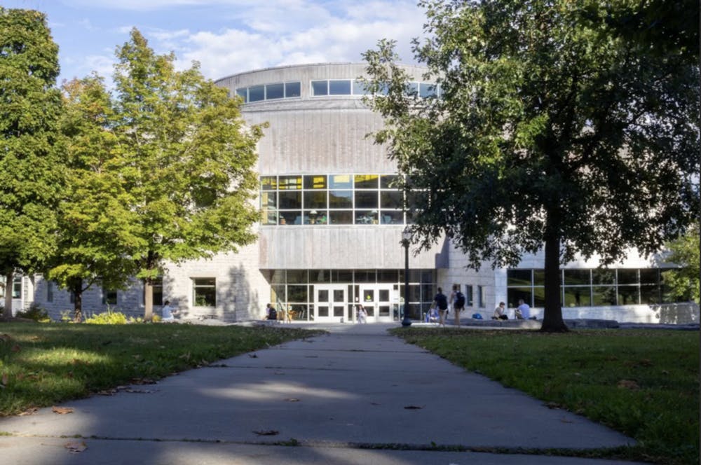 Davis Family Library, which has seen numerous librarians and staff members depart in recent years due to
poor compensation and increased workloads.