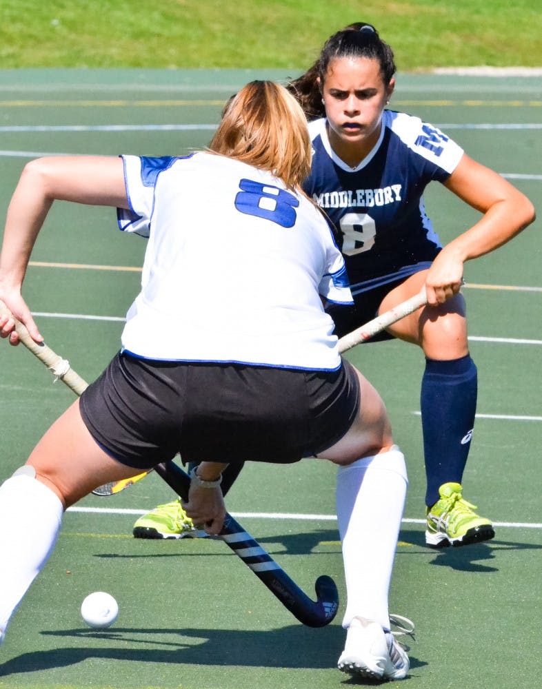 Womens-Field-Hockey_Jessica-Munyon_Color-1-of-18