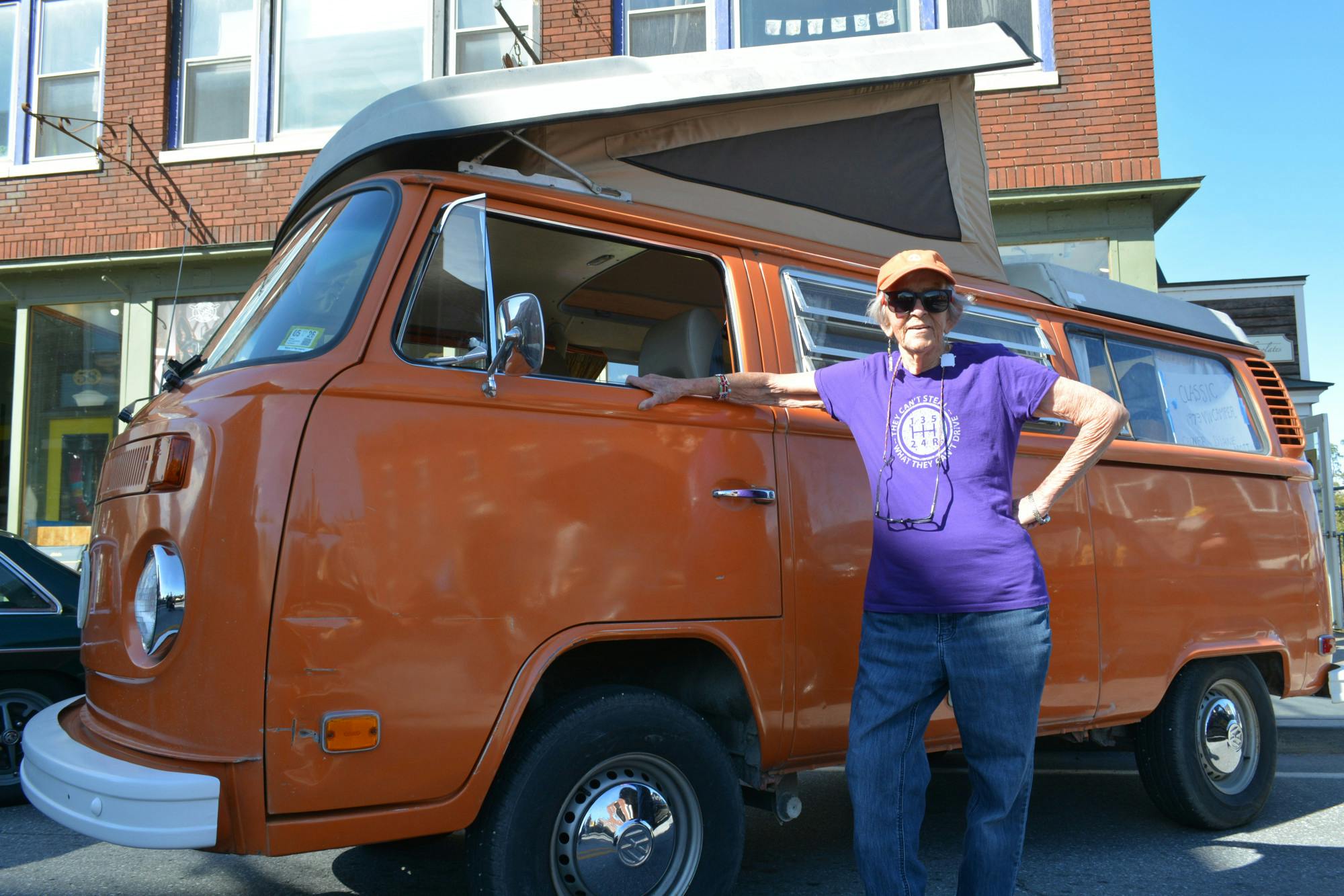 Portrait.VW Camper.jpg