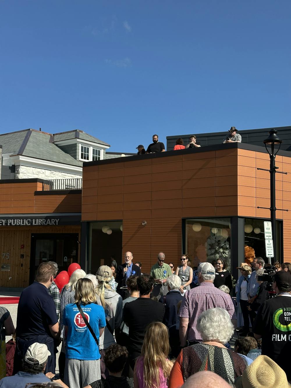 Ilsley Public Library had its grand opening on Aug. 29 featuring
a performance by the Bristol Band, an open house and a film screening.