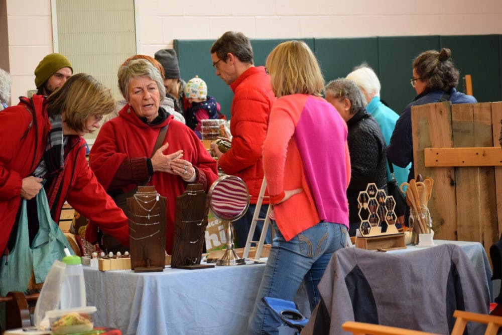 Market-JewelryChats-Color