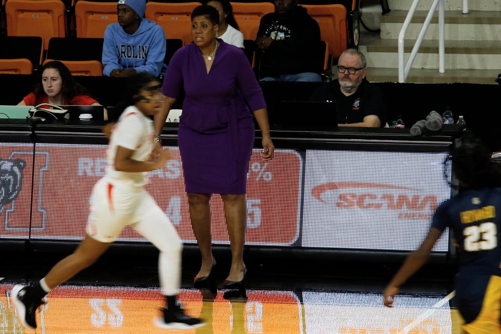 Women's basketball Head Coach Michelle Clark-Heard watches her team in a Nov. 17, 2024 matchup between the Bears and North Carolina A&T. In her first season at Mercer, Clark-Heard has been tasked with turning around a program that has not had a winning season since the 2021-22 season.