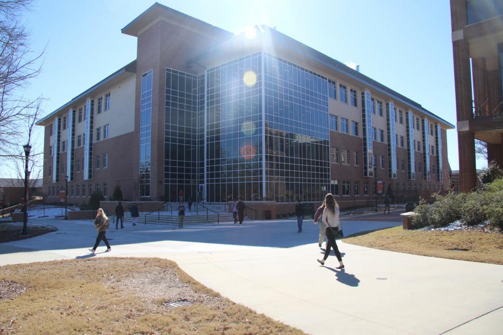 Mercer is raising the bar with plans to grow their reputation as a research university. Their most recent investment: the $44 million Spearman C. Godsey Science Center.
The four-story center opened to students on the first day of the semester, with 60 teaching and research labs, 46 offices and seven lecture rooms. 