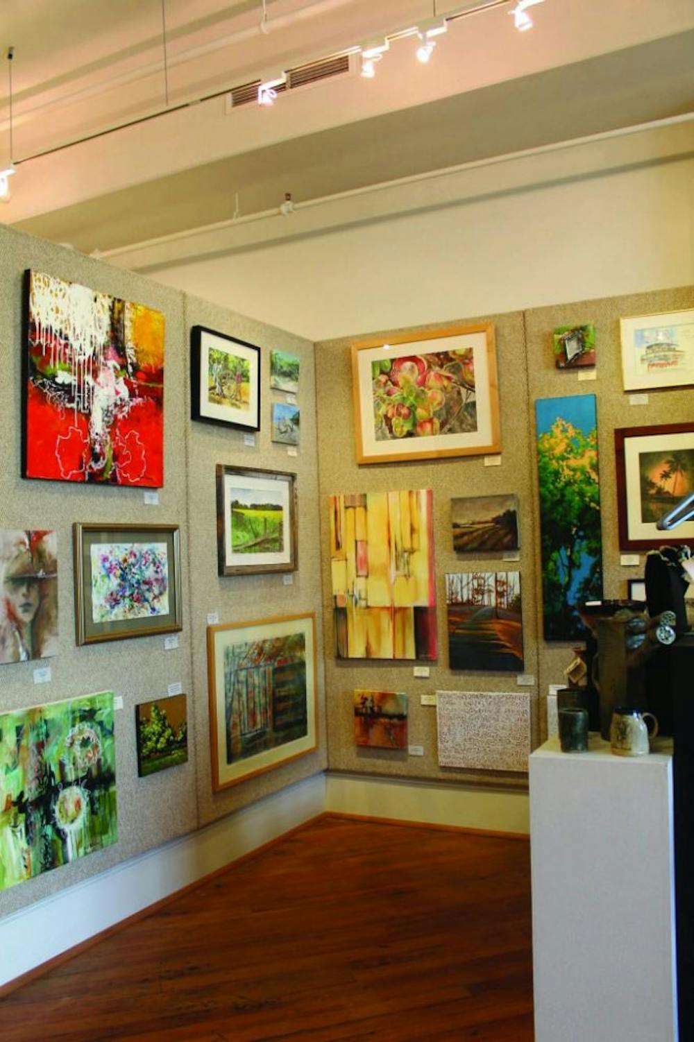 The Macon Arts Alliance, located downtown, unifies 60 different arts organizations in central Georgia. The gallery is open on weekdays for 11 a.m.-5 p.m. and Saturdays from 10 a.m.-4 p.m.