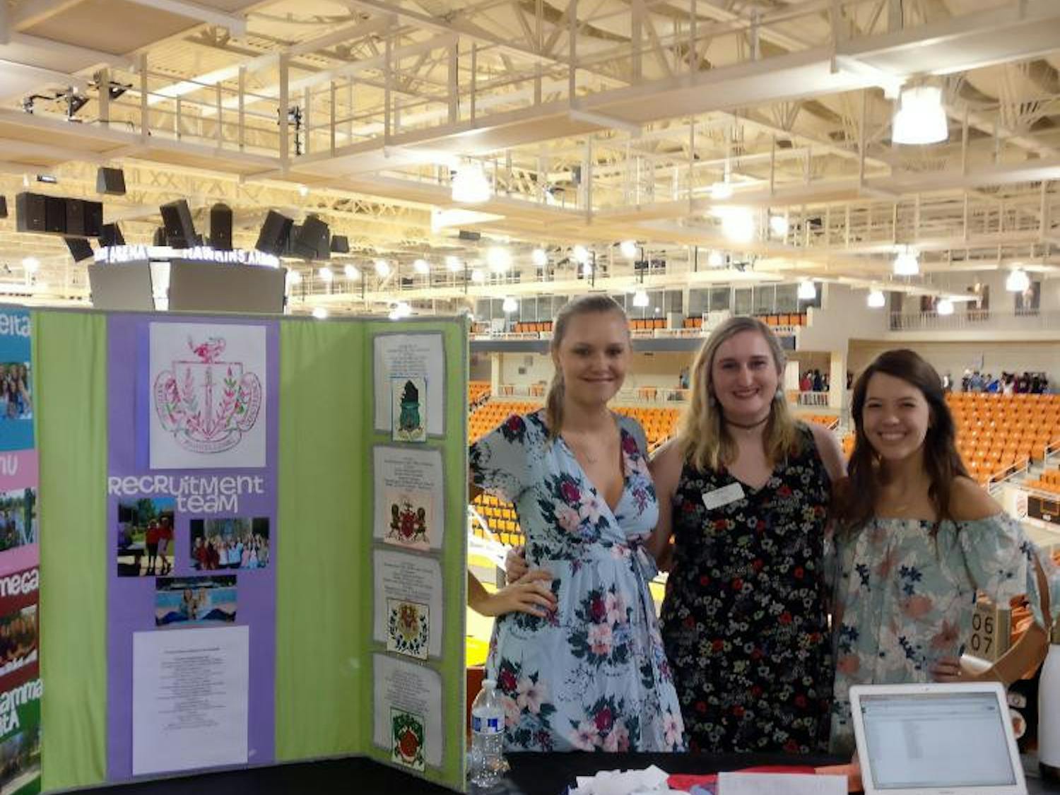 Pan-Table-Vertical_online