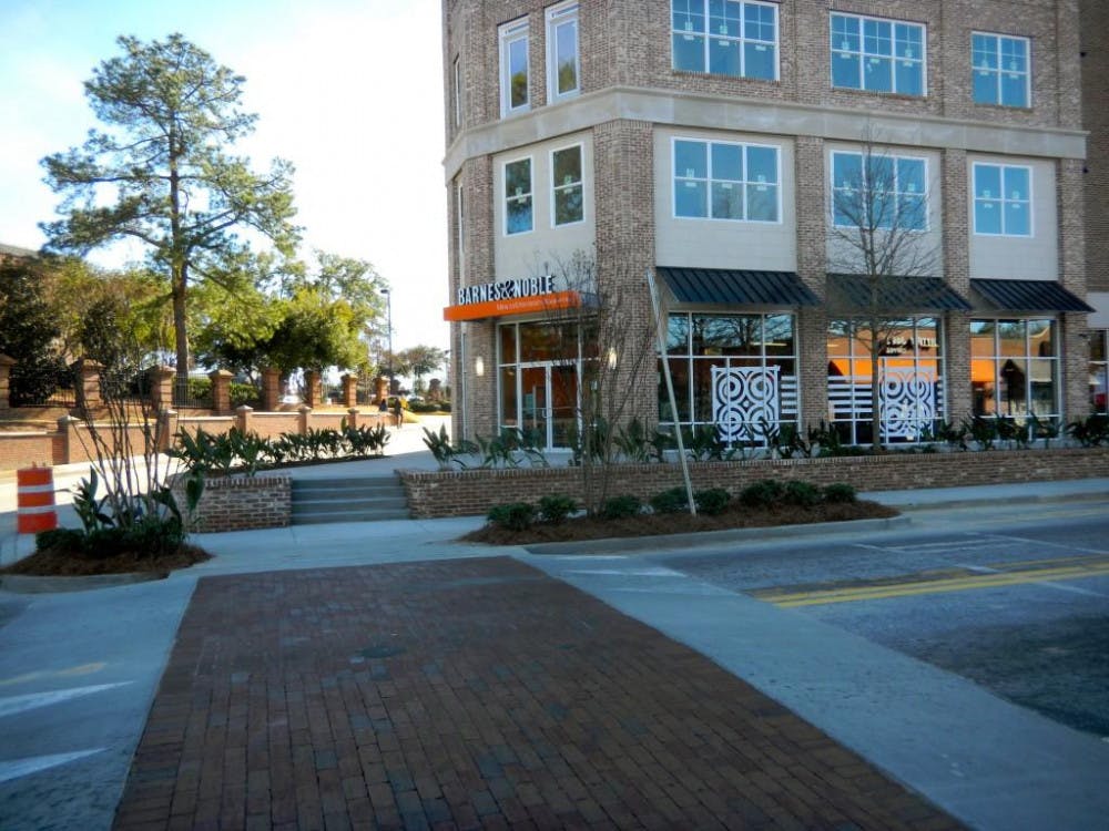 bookstoreopening-1024x768