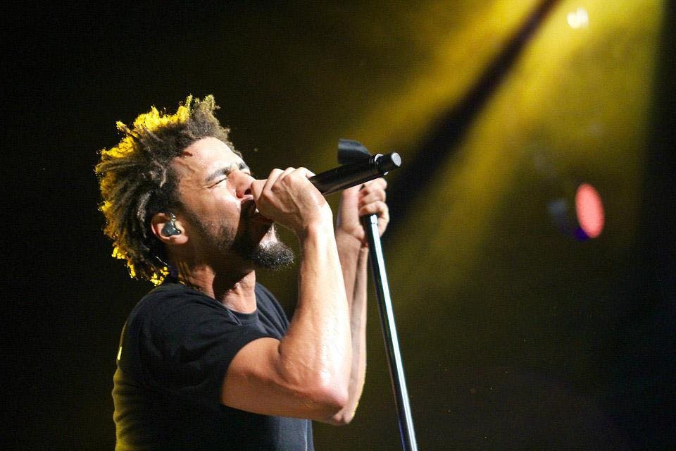 J-Cole-Festival-Rap-Music-Rapper-Performance-2033551-1