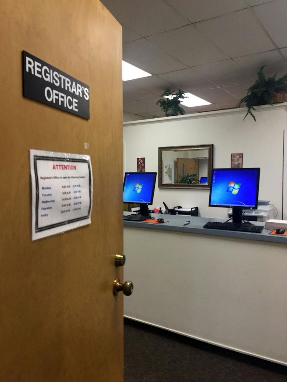 The Registrar's Office helps students who have questions about the registration process. If you have problems while registering for classes, they answer phone calls.