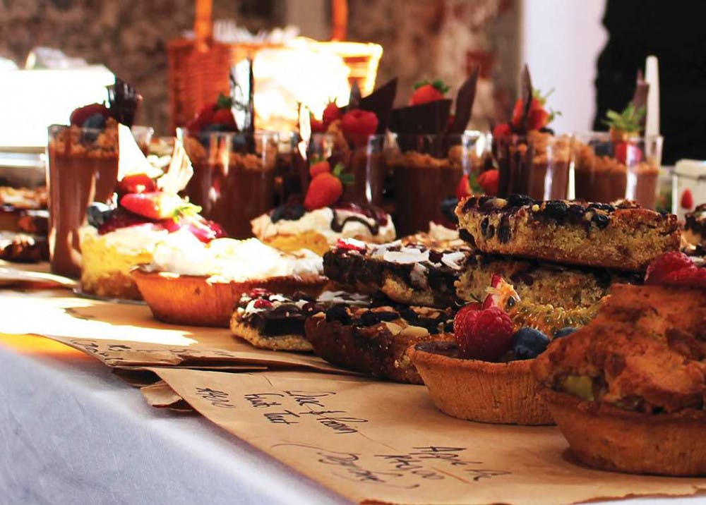 cluster.7.thanksgivingeating