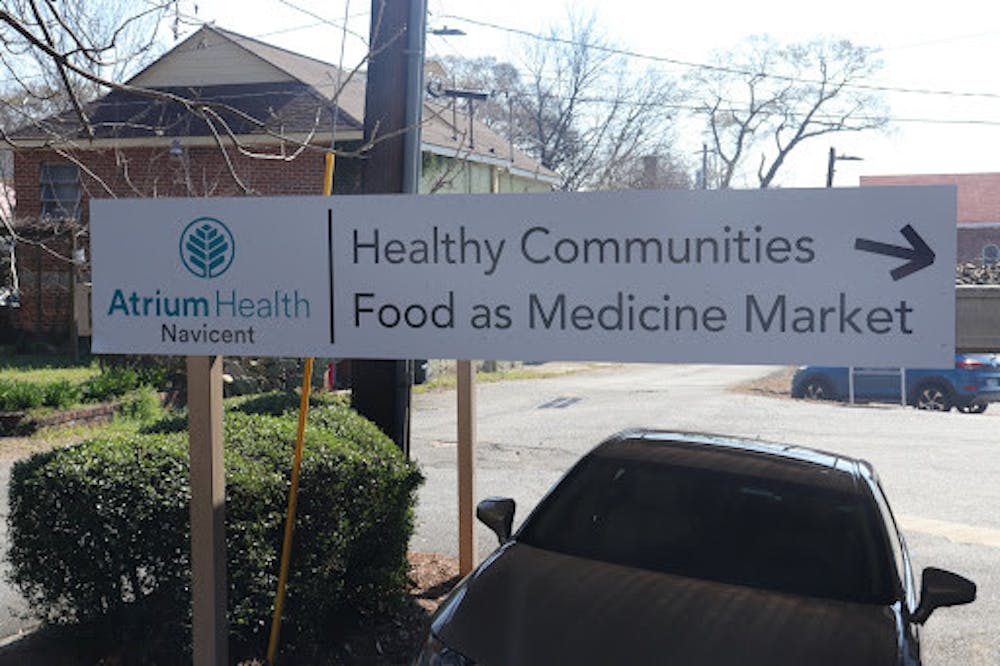 Atrium Health's Healthy Communities: Food as Medicine Market opens to support a food underserved community.