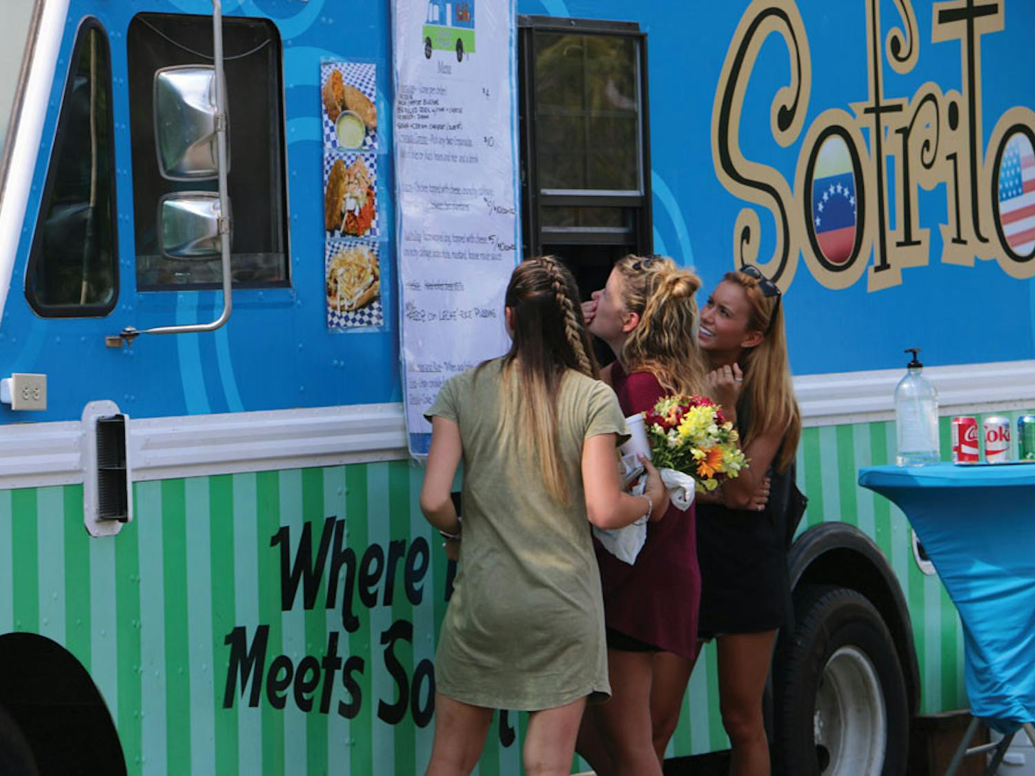 Mulberry-Market-7_ONLINE