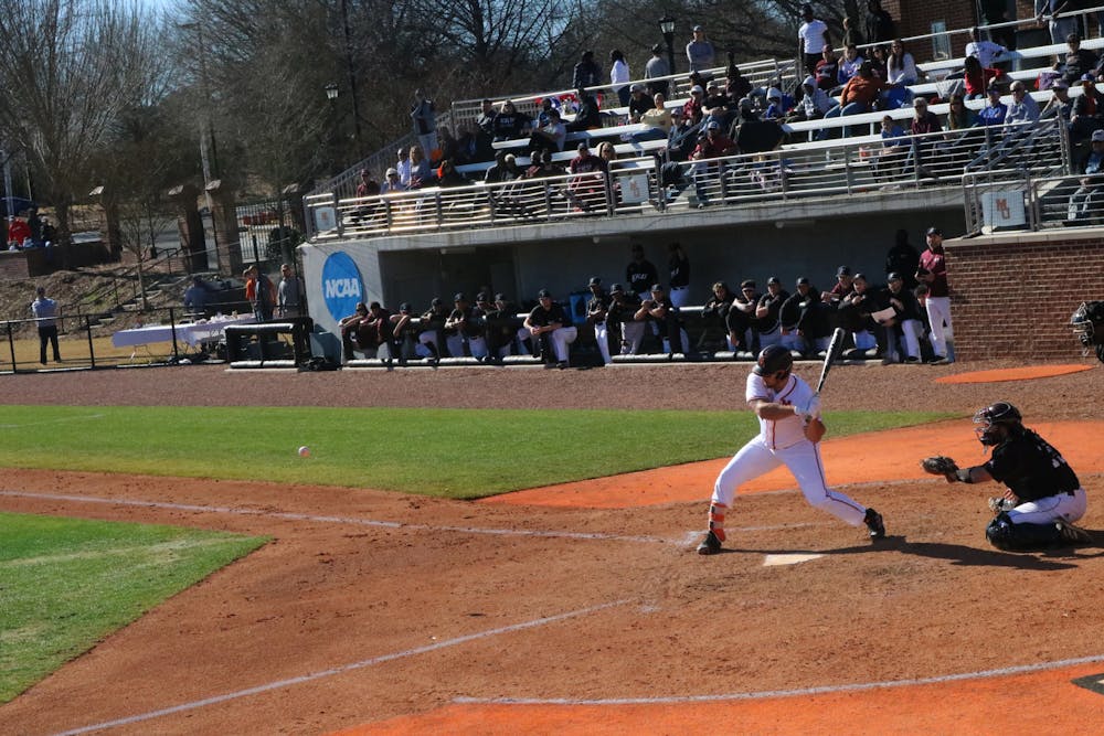 Mercer baseball player Le Bassett batting against Eastern Kentucky University on Saturday.