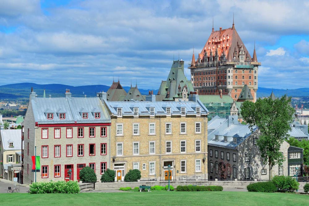 photodune-5650731-quebec-city-cityscape-m2