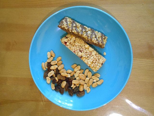 cluster.6.mealreplacementbar