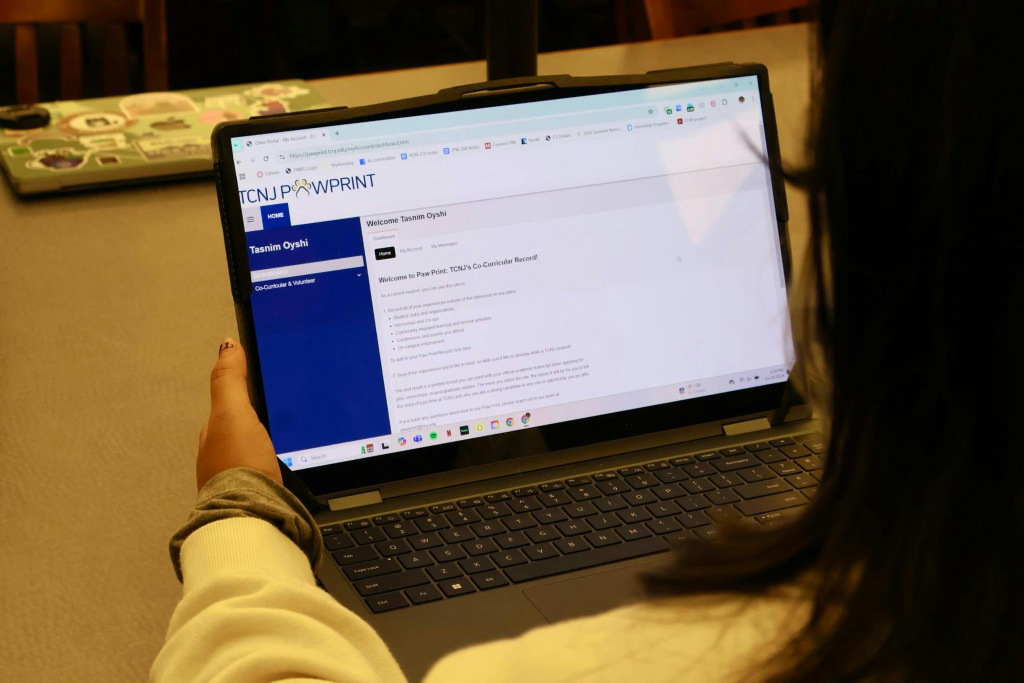 Paw print allows students to organize student engagement, jobs and transferable skills for employers to see (Photo by Erin Reilly / Staff Photographer).