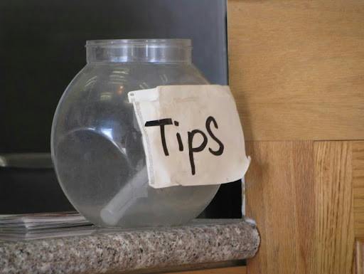 Tipping in the United States, though it is not technically required, is seen as a social norm and people are generally looked down upon for not doing so. (Photo courtesy of flickr)