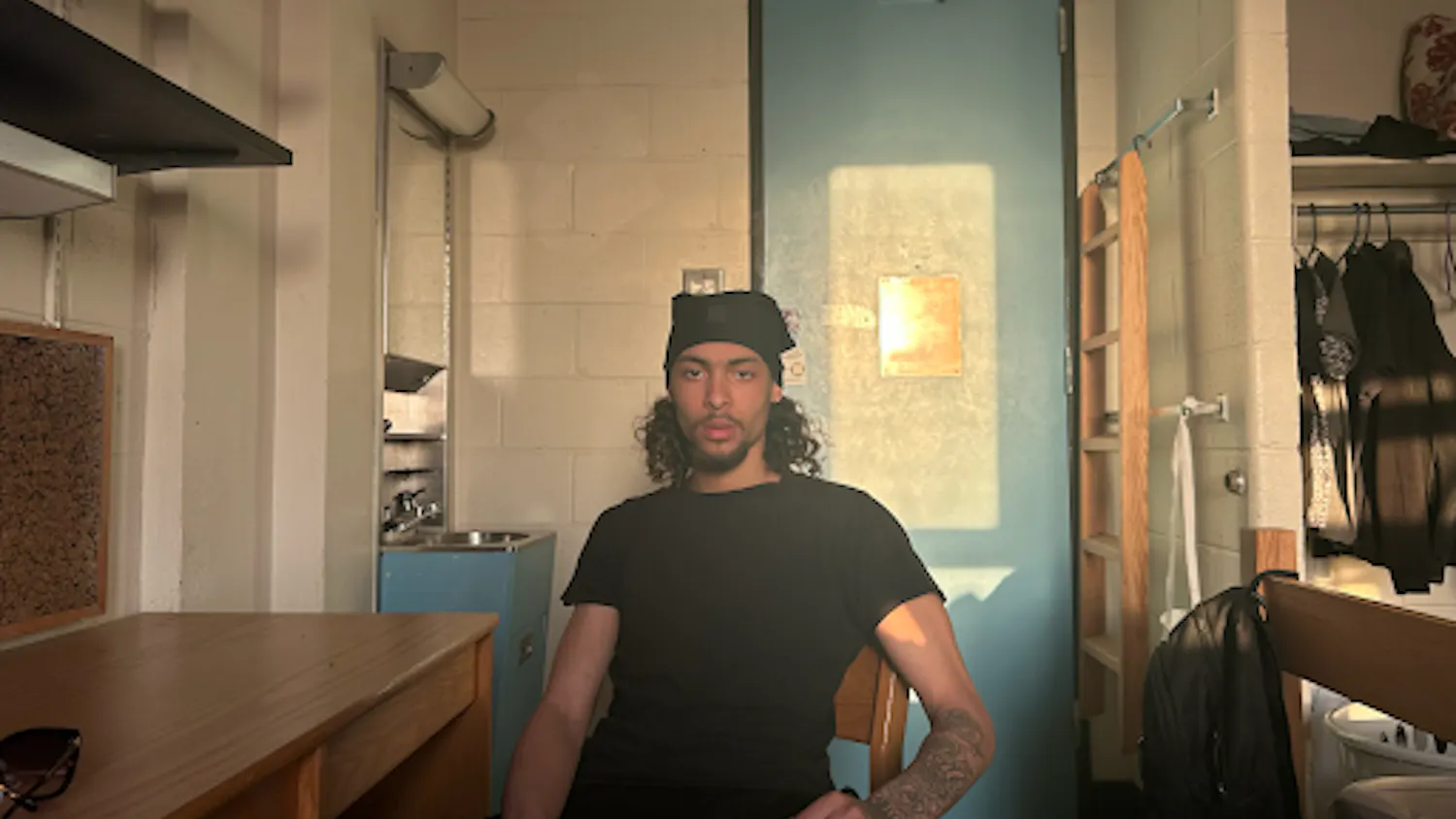 Maleki Johnson in his Wolfe dorm on March 31. (Photo by Gloria Vittadello)