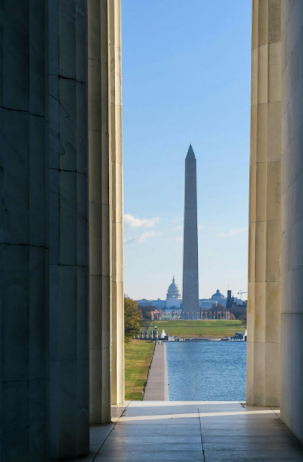 <p><em>A look back and forward: View from the Lincoln Memorial across the National Mall. (Photo courtesy of Pieter Pienaar / unsplash)</em></p>