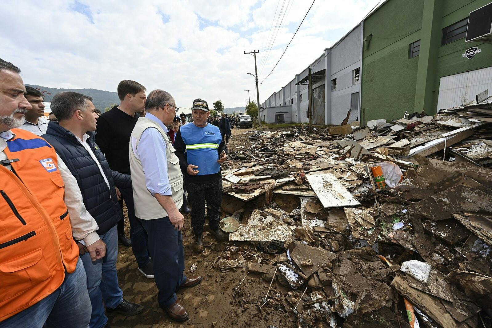 A tropical cyclone wreaked havoc through southern Brazil, washing away homes and swamping streets, according to AP News(Photo courtesy of Wikimedia Commons/“File:10-09-2023 Visita a área destruída pelas enchentes na cidade de Roca Sales no Rio Grande do Sul (53177264981)” by Vice-Presidência da República. September 10, 2023). 