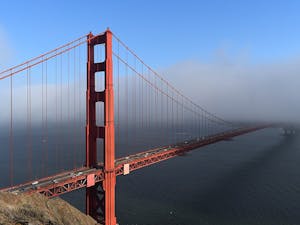 U.S. tourism is plummeting, driven by recent trade disputes and immigration tensions. (Photo courtesy of Wikimedia Commons / Radomianin, Aug. 24, 2019)