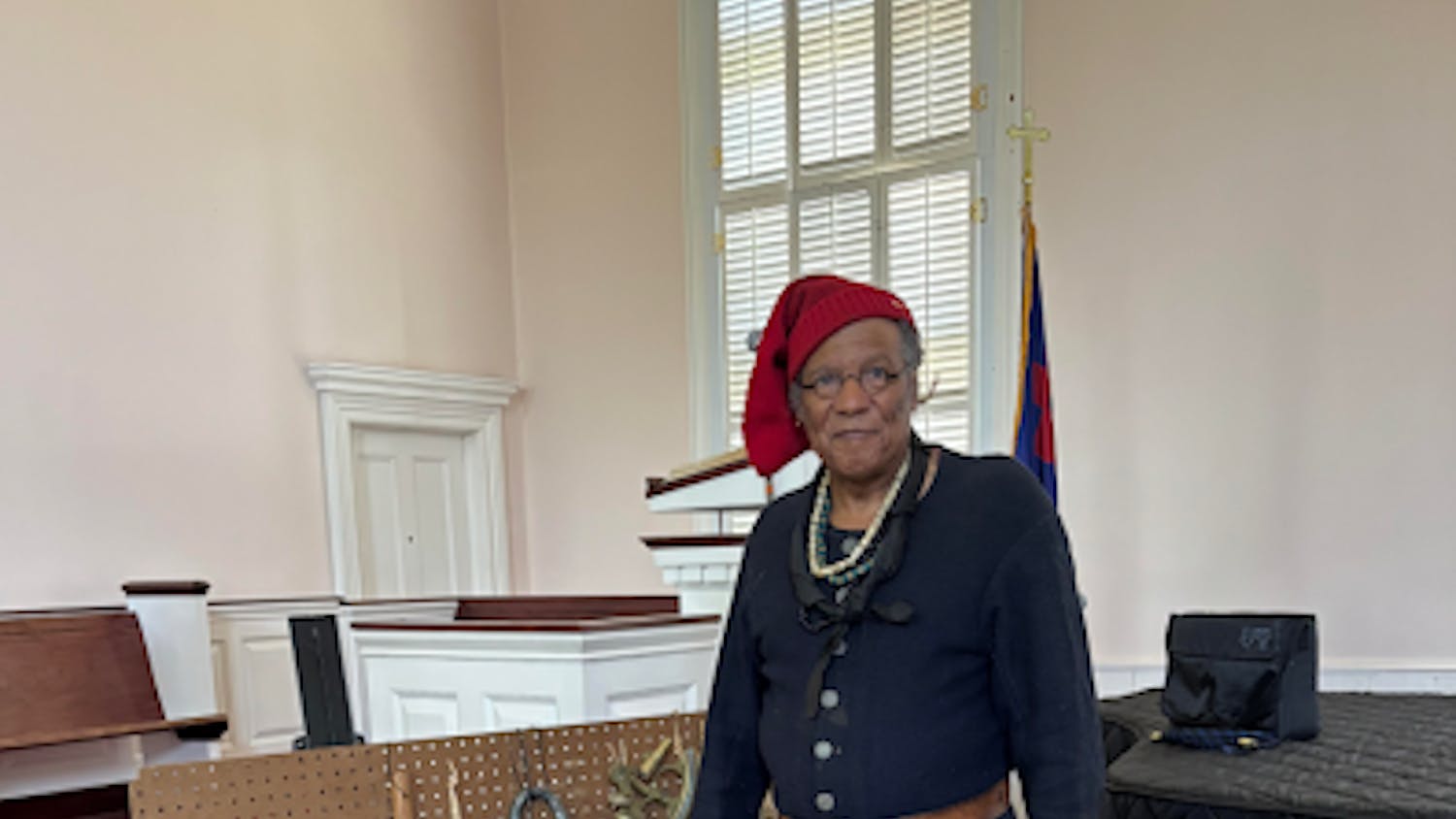 Leon Brooks explains the function of various ship artifacts to attendees. (Photo by Isabella McHugh)