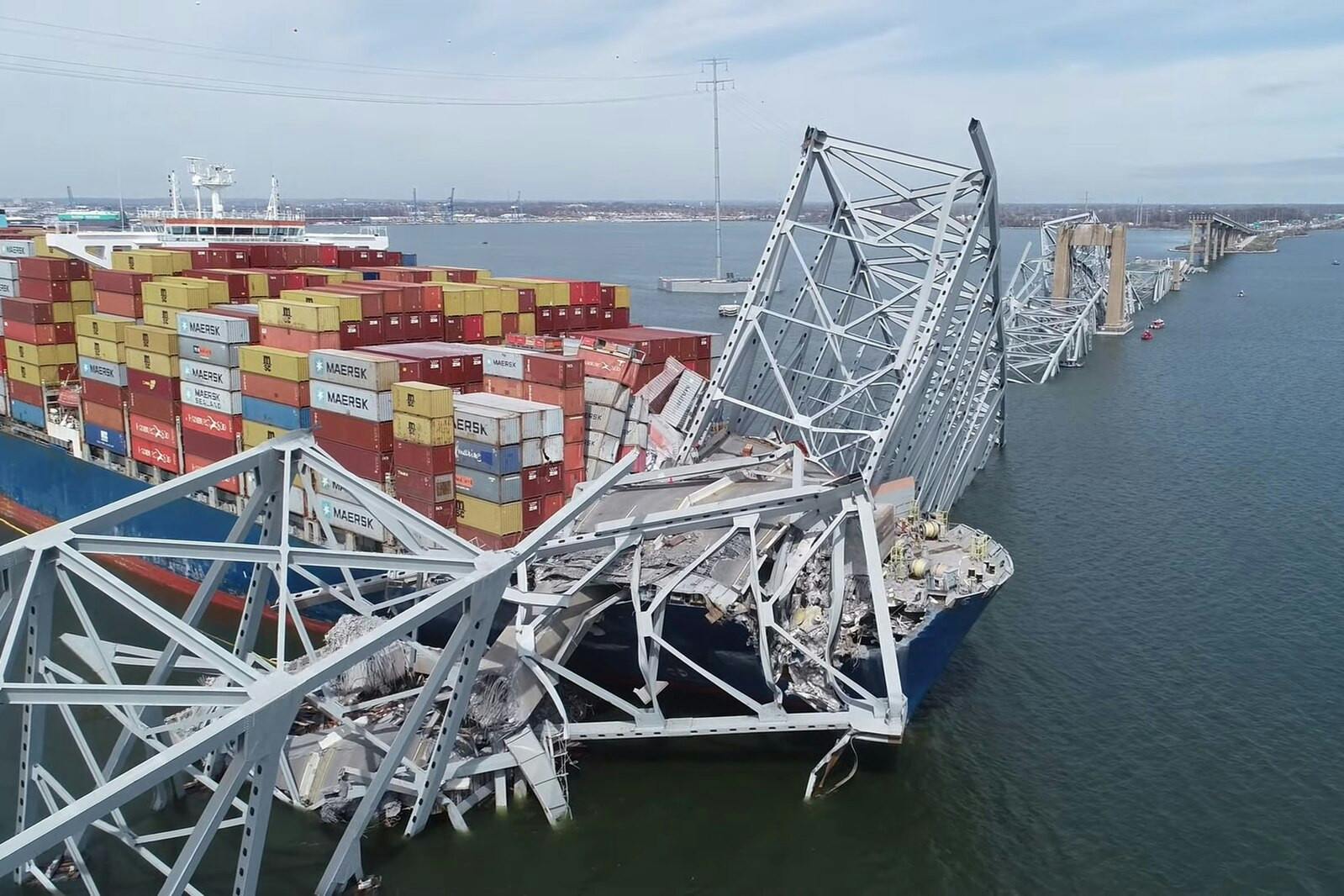 The Francis Scott Key Bridge collapsed due to a cargo ship collision (Photo courtesy of Wikimedia Commons / NTSBgov. March 26, 2024). 