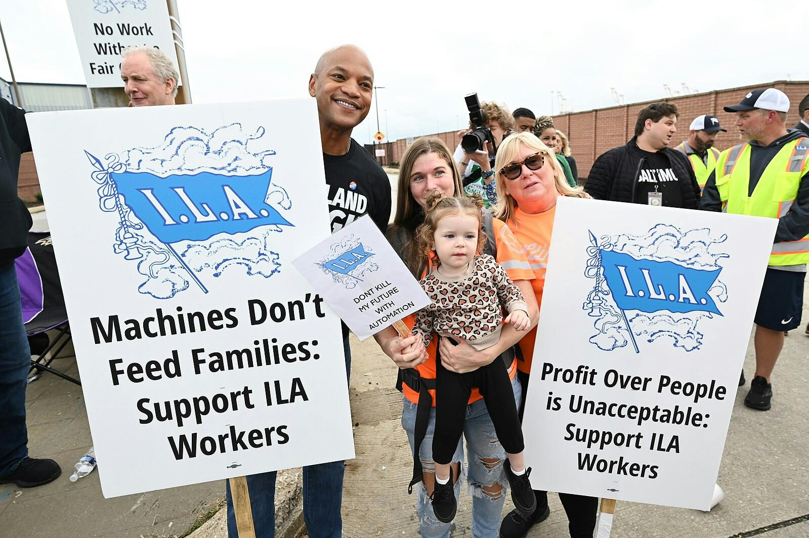 The International Longshoremen’s Association  has reached a tentative agreement with the United States Maritime Alliance following a three day strike by port workers (Photo courtesy of Wikimedia Commons / “ILA Workers (54040367088)” by Maryland GovPics. October 2, 2024). 