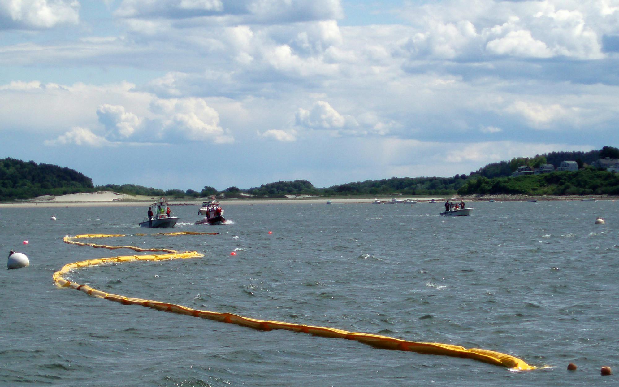 This was one of the most significant spills to hit California since the costly 1969 Santa Barbara disaster, which saw over 4 million gallons of oil discharged into the sea(Flickr).