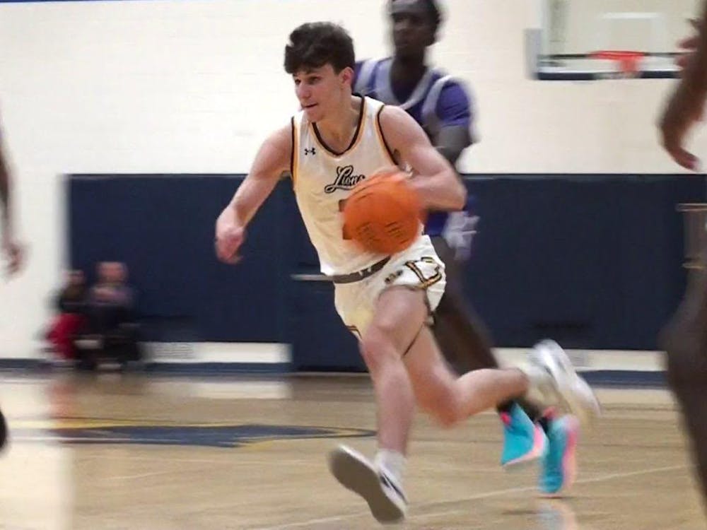 Nick Koch moves into top ten in scoring (Photo by Nick Kurti)