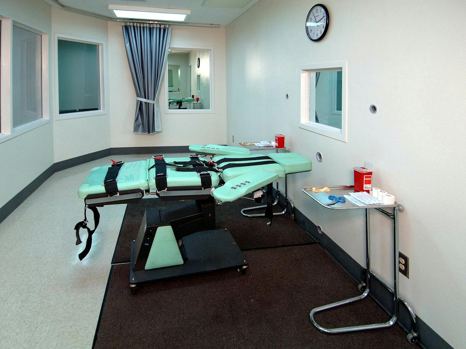 Marcellus Williams was executed by the state of Missouri on Sept. 24 for the 1988 murder of Felicia Gayle, despite concerns citing his potential innocence (Photo courtesy of Wikimedia Commons / “SQ Lethal Injection Room” by CACorrections. August 3, 2010).