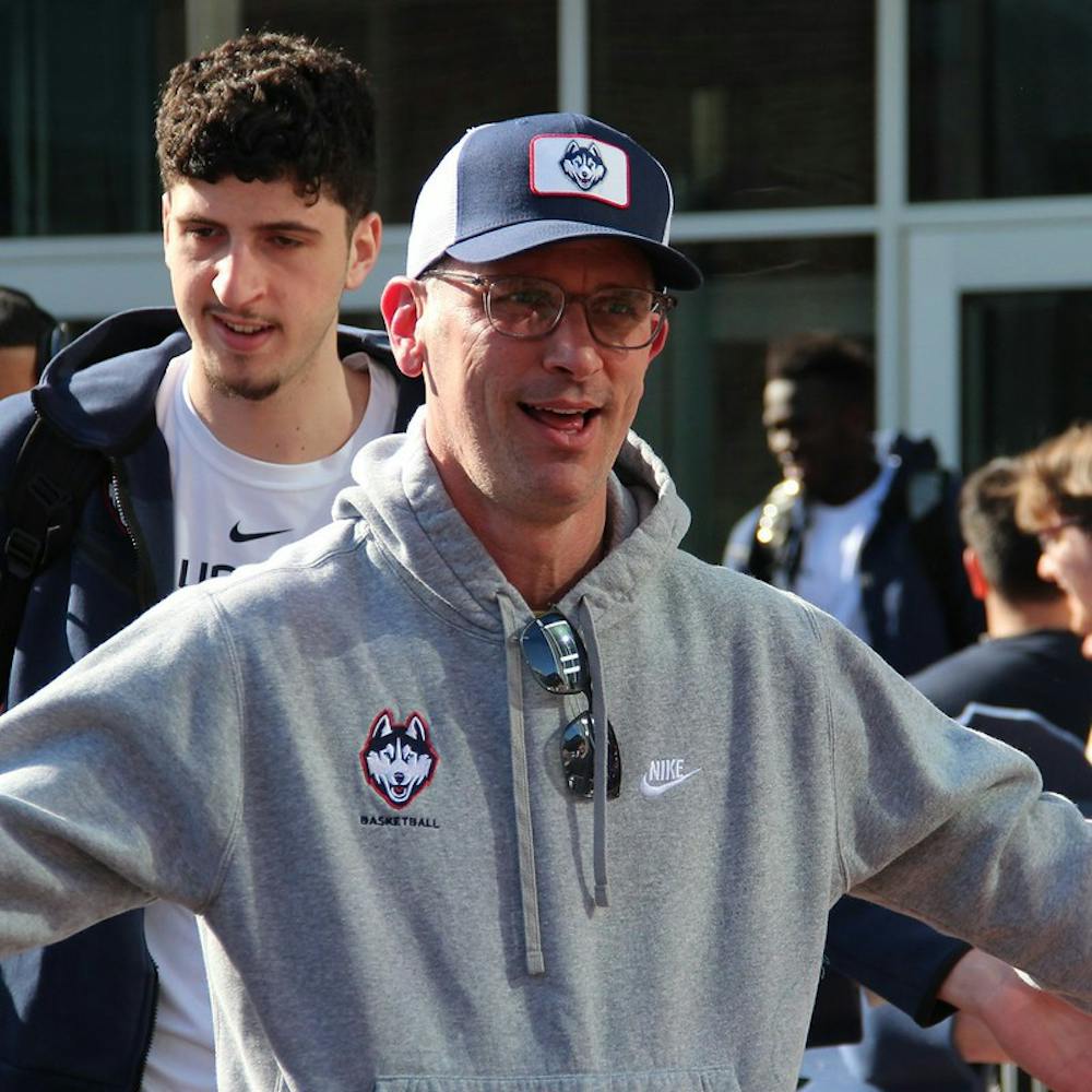 UConn Head Coach Dan Hurley departs for the Final Four with his team (Photo courtesy of Liam Enea/Flickr).
