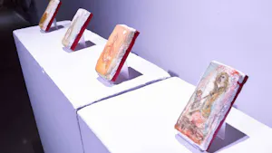 A featured art piece in the AIMM gallery. (Photo by Sandra Abrantes / Multimedia Coordinator)