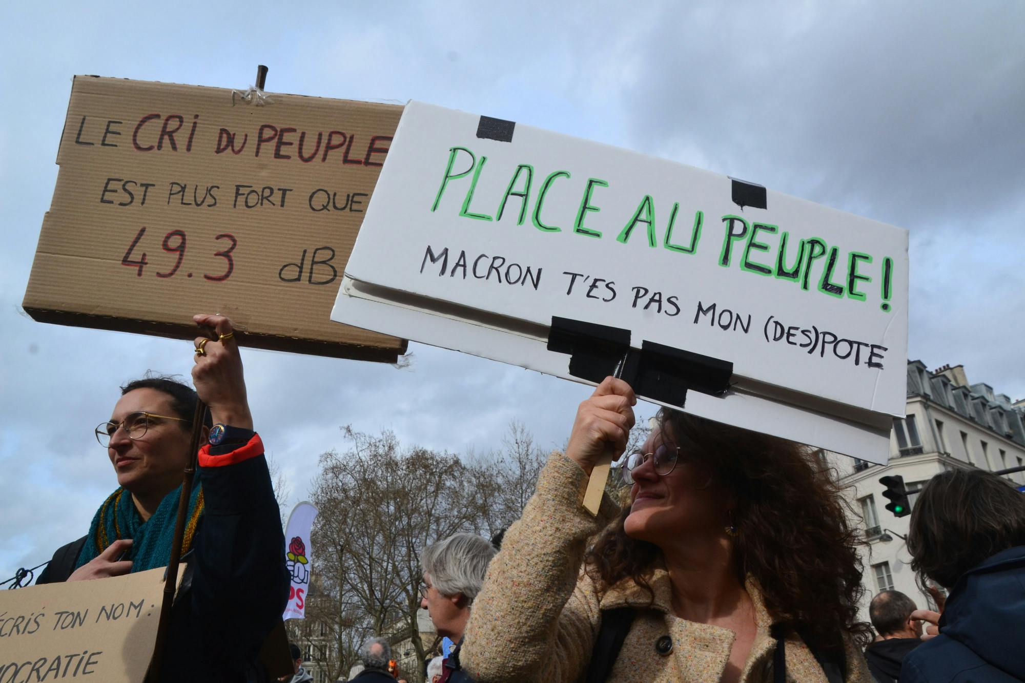 Protests have erupted across France over President Emmanuel Macron’s move to force through pension system reforms that will raise the retirement age from 62 to 64 (Photo courtesy of Flickr/“Immense manifestation du 23 mars 2023 en défense des retraites” by Jeanne Menjoulet. March 23, 2023). 