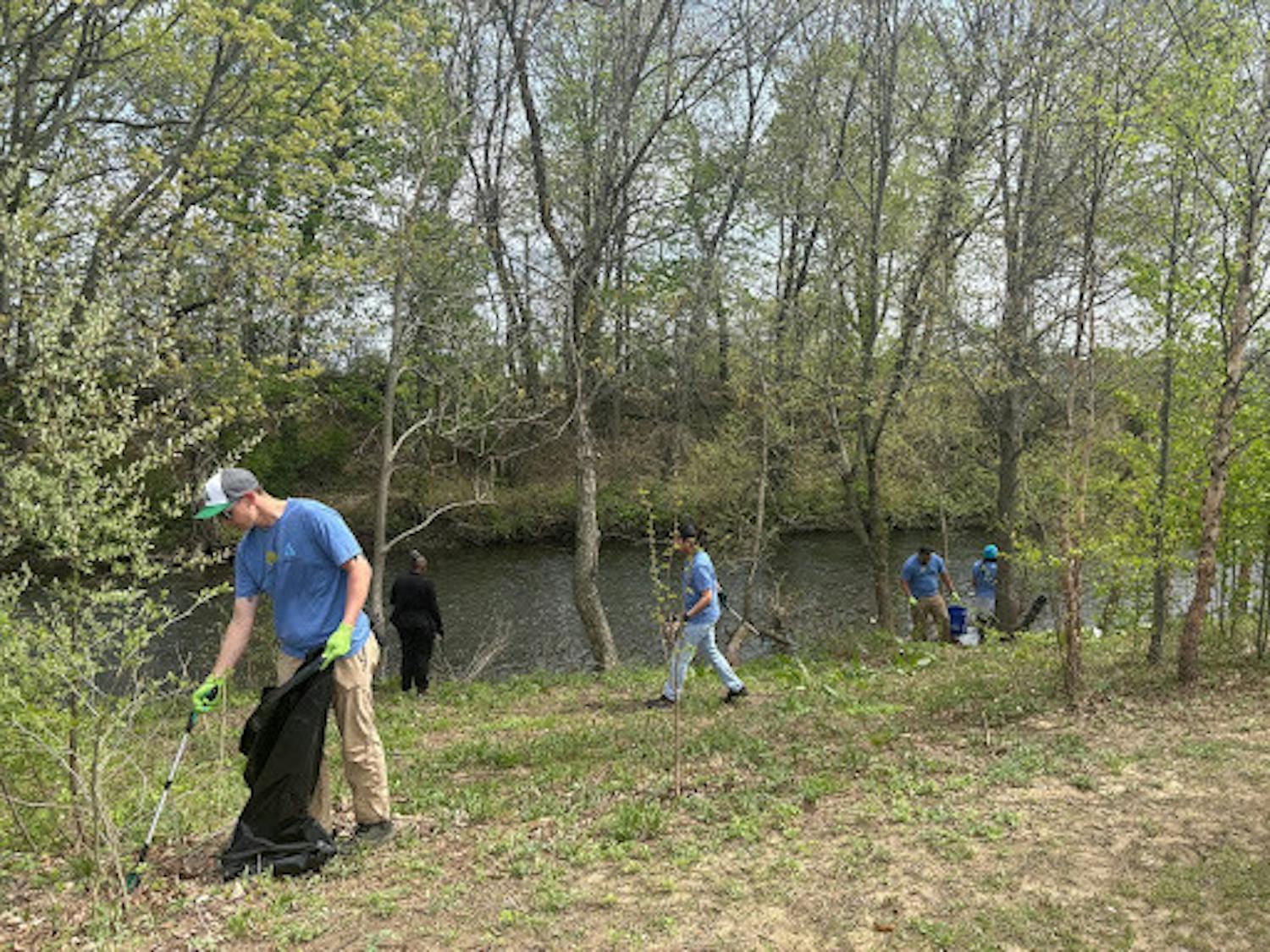 Trenton and the surrounding community gathered for an Earth Day cleanup in George Page Park. (Photo by Raeanne Raccagno)