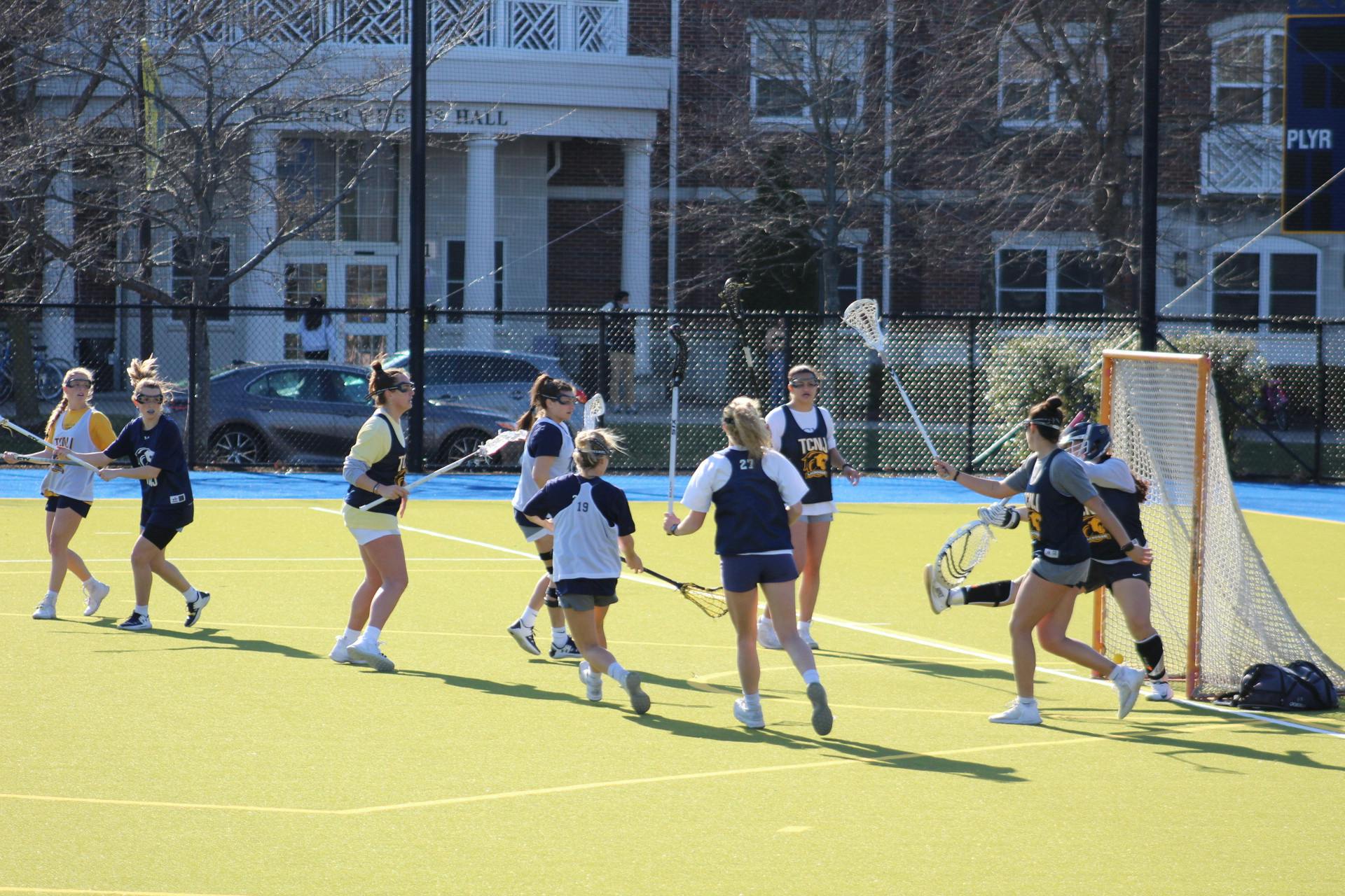 Elizabeth Gladstone/The Signal. 