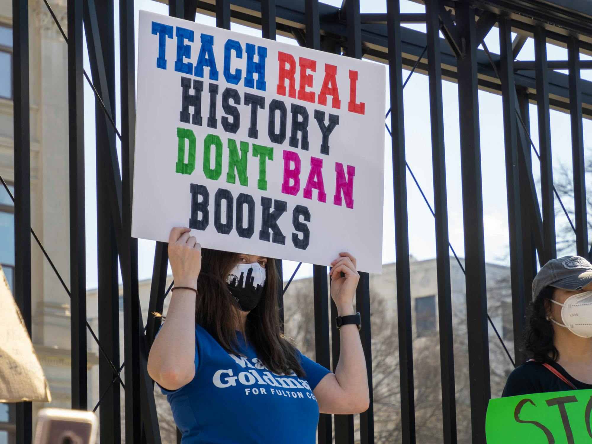 Book bans are on the rise in U.S. schools, with over 10,000 reported between 2023 and 2024. (Photo courtesy of Wikimedia Commons / John Ramspott, Feb. 12, 2022)