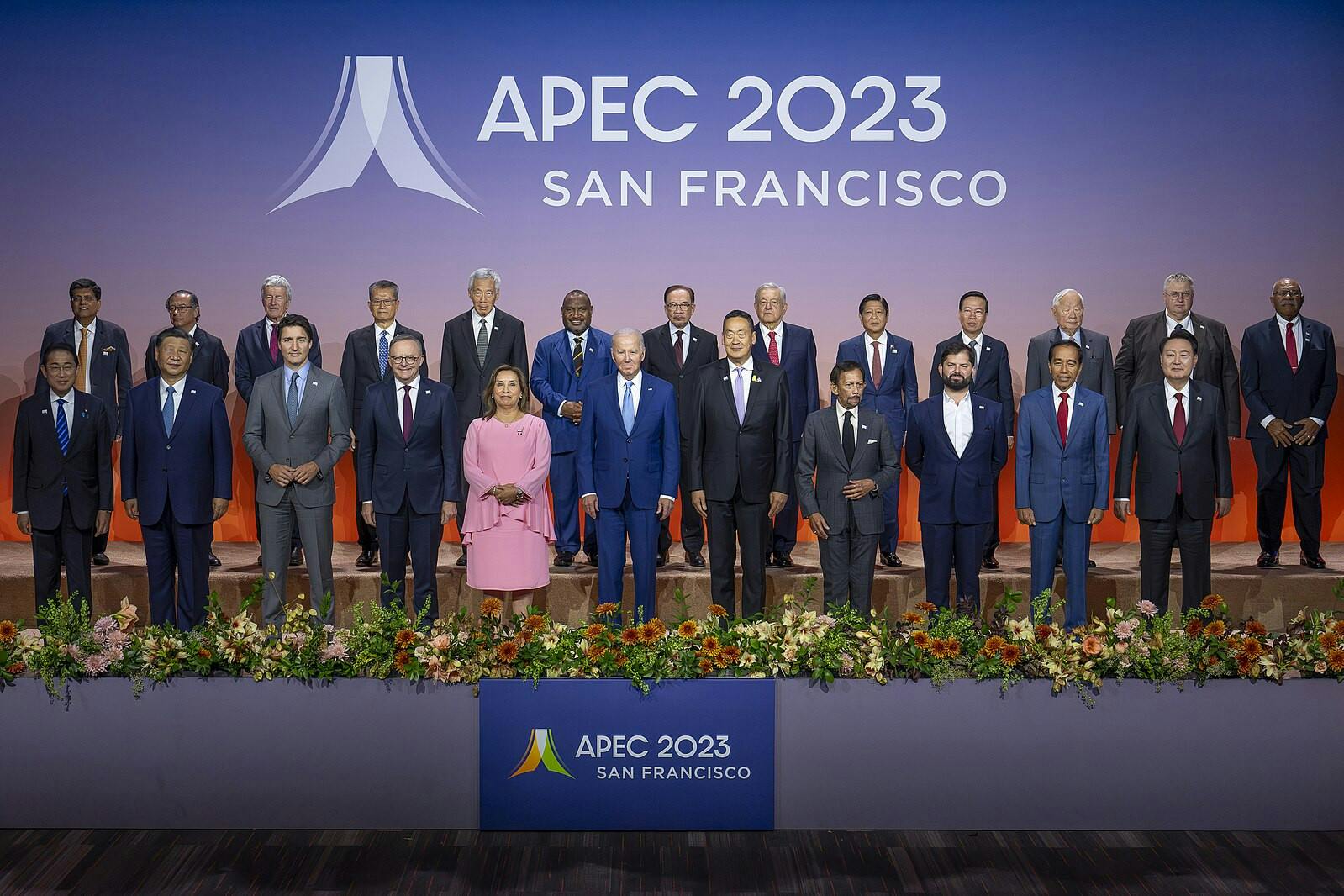 This year’s Asia-Pacific Economic Cooperation (APEC) Leaders’ Week took place in San Francisco from Nov. 11 to Nov. 17 (Photo courtesy of Wikimedia Commons/“President Biden participates in a family photo with APEC economies and guest economies - 2023” by The White House. Public Domain. November 16, 2023). 