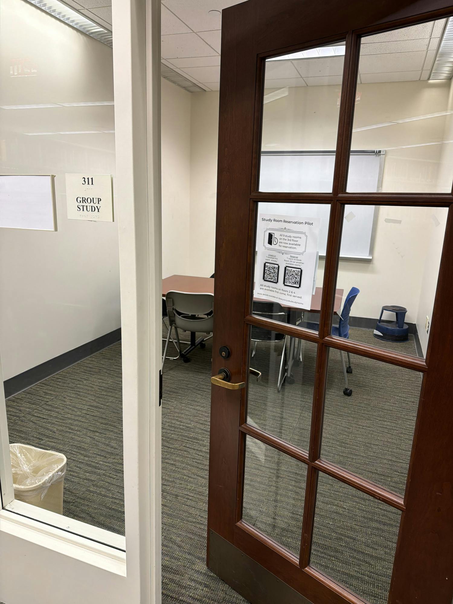 Study rooms on the third floor of the R. Barbara Gitenstein Library can now be reserved. (Photo courtesy of Steven Yuro)