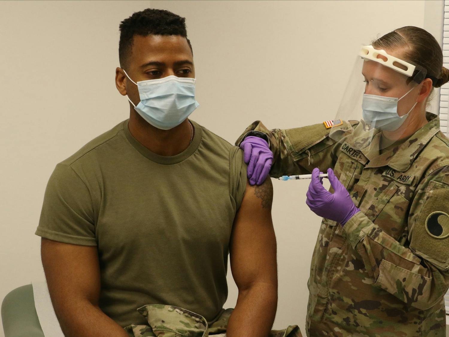 Although approximately 97% of soldiers in the Army are vaccinated, the majority of the remaining 3% are mixed with soldiers attempting to be exempt from the vaccine due to religious or medical reasons(Flickr/“Virginia National Guard” by The National Guard, Dec. 31, 2020).