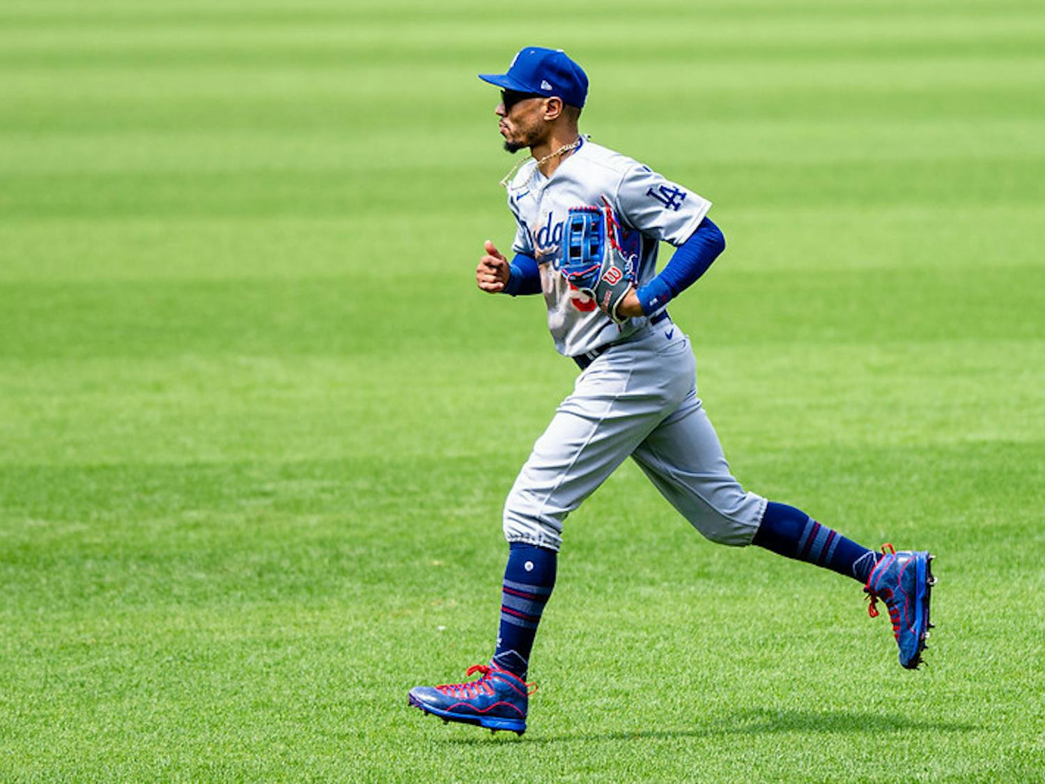 Dodgers shortstop Mookie Betts is the early season favorite for NL MVP (Photo courtesy of Erik Drost / Flickr).