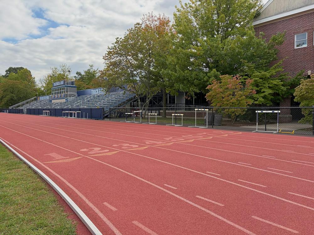 The College’s men's and women's cross country team continued their strong starts to the season at the 38th Annual Don Cathcart Invitational.