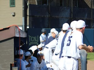 (Elizabeth Gladstone / The Signal).