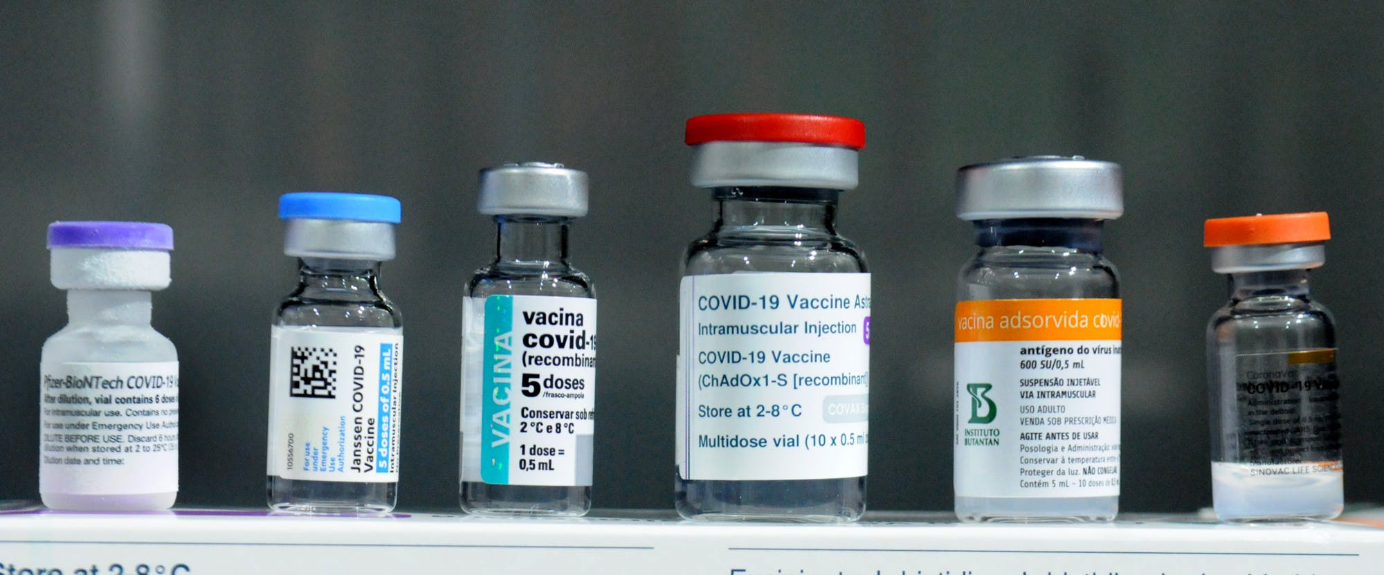 There have been developments of a new vaccine that has a version of the omicron strain XBB.1.5 (Photo courtesy of Wikimedia Commons/“COVID-19 vaccines (2021) A” by Agência Brasília. July 22, 2021). 