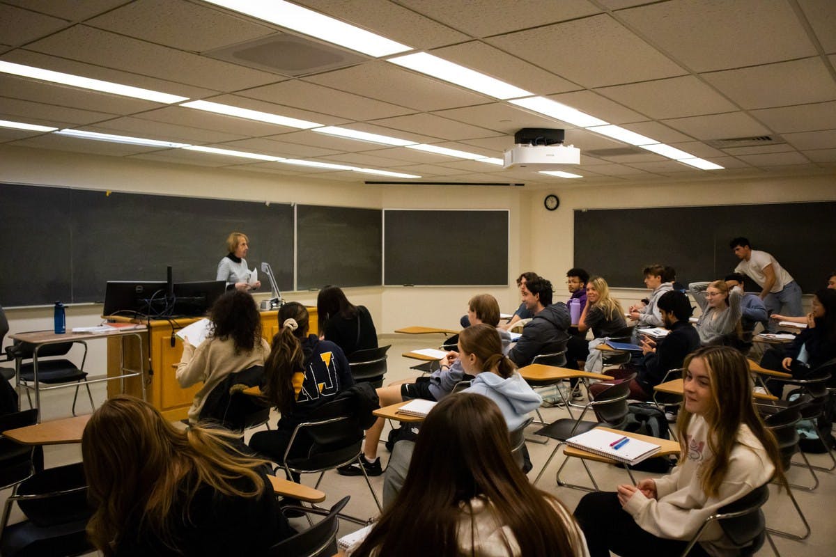 Over the past year, the amount of faculty and staff who left their positions at the College increased from previous years (Photo by Shane Gillespie / Staff Photographer).